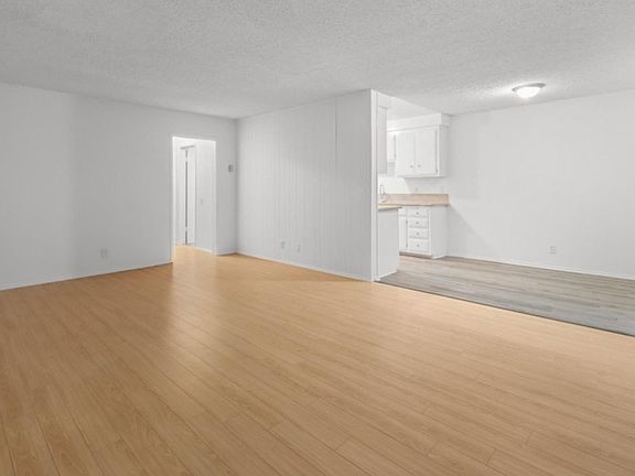 4th image of 1811 Corinth Ave APT 104