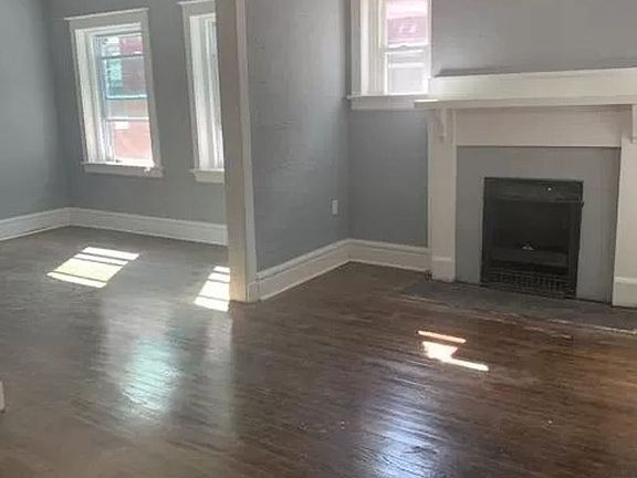2nd image of 4419 Independence Ave Floor 2W