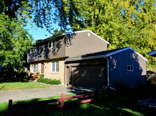 1215 Foothills Cir, Albert Lea, MN 56007