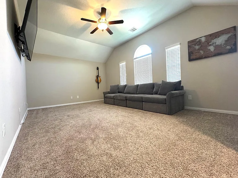 718 S Chamfer Way — Photo 9
