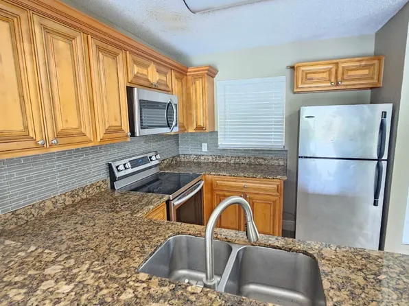 1581 Balfour Point Drive #G, West Palm Beach, FL 33411