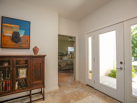 4th image of 1118 Coleman Dr