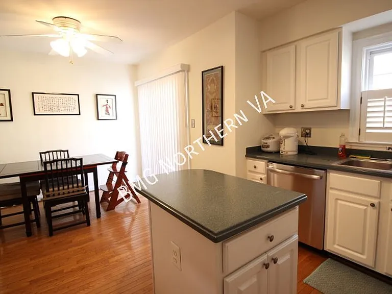 2304 N Greenbrier Ct #206 — Photo 7