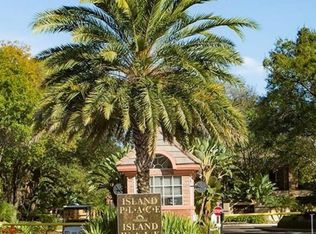 834 Normandy Trace Rd, Tampa, FL 33602