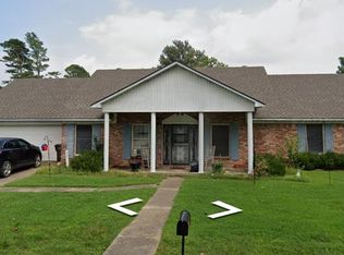 207 Benson Dr, Walnut Ridge, AR 72476