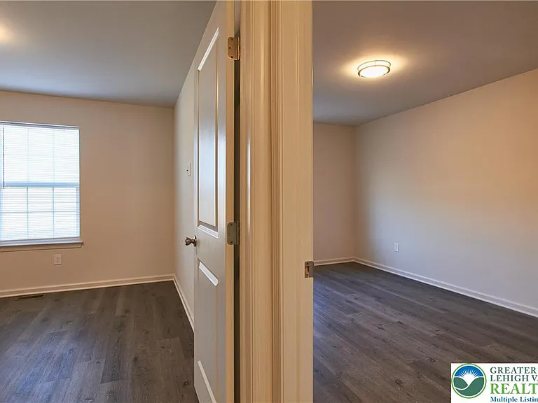 6653 Stein Way — Photo 20