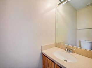 7588 Stone Lake Dr, Dublin, OH 43016