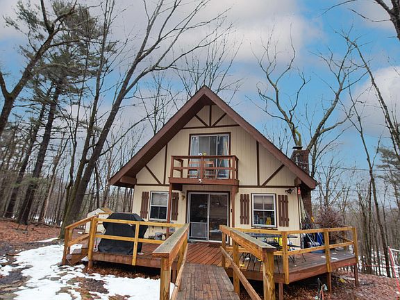 4th image of 117 Swallow Cir