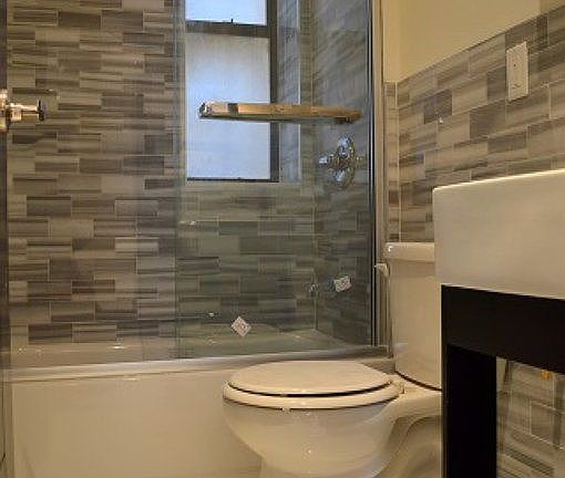 5th image of 9 Central Park N #31