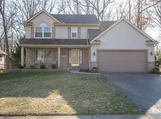 403 Hidden Lake Dr, Holland, OH 43528