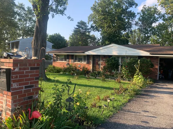 1312 Monacco Ct, Saint Louis, MO 63146