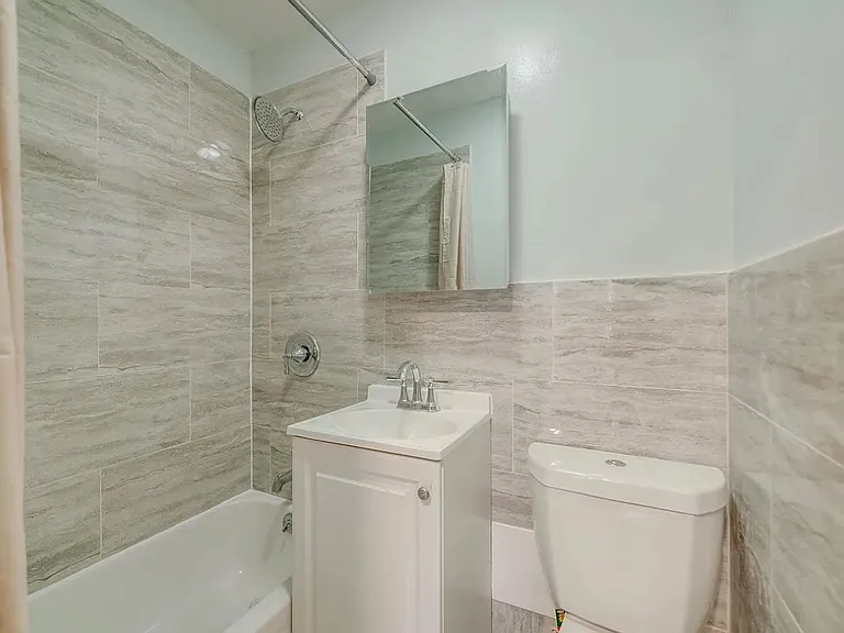 135 Hopkins Ave #9 — Photo 7