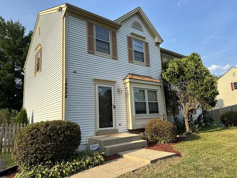 18924 Impulse Ln #1 — Photo 3