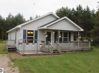 3050 Bowerman Rd, Kingsley, MI 49649