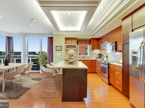 1025 1st St SE APT 1406, Washington, DC 20003