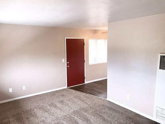 5th image of 3144 Grape St APT 1