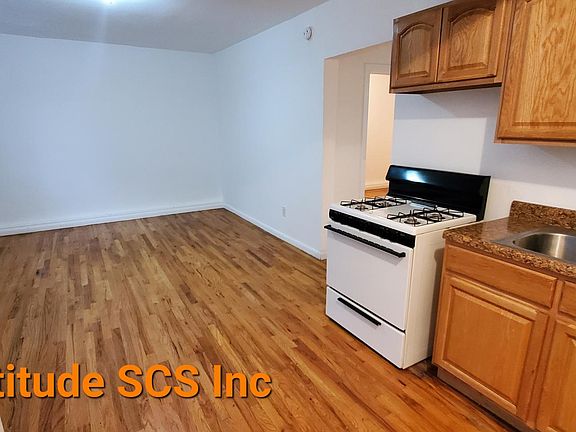 4th image of 2390 Davidson Ave APT Ngr