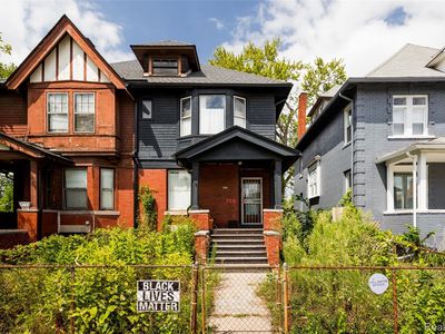 708 W Euclid St, Detroit, MI, 48202