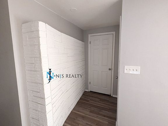 4th image of 3244 Winder Dr