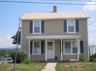 695 N Liberty St, Harrisonburg, VA 22802