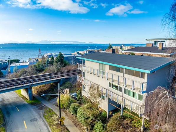 6103 37th Avenue NW #1,2,3, Seattle, WA 98107