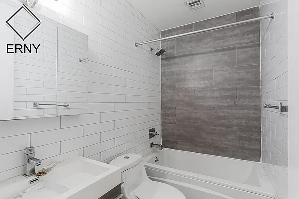 Rented by ERNY LLC | media 5