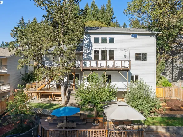 2262 Todd St, Eugene, OR 97405