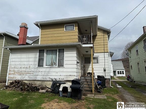2nd image of 309 Irving St