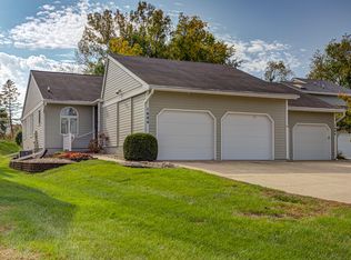 1604 Stone Brooke Rd, Ames, IA 50010