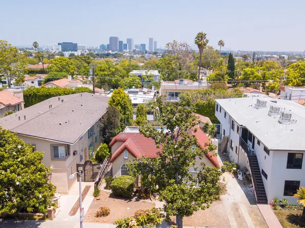 332 S Doheny Dr, Beverly Hills, CA 90211