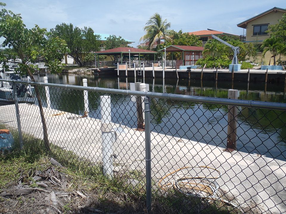1st image of 166 N Coconut Palm Blvd