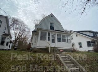 1064 Dunham St SE, Grand Rapids, MI 49506