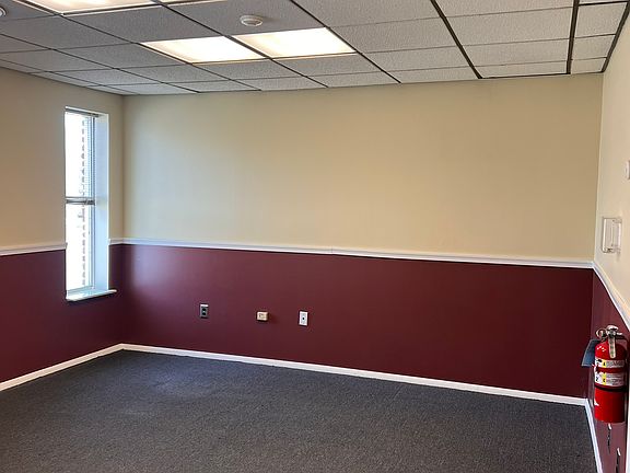 3rd image of 1085 N Black Horse Pike Suite 10