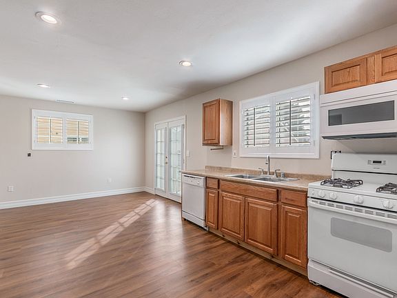5th image of 5323 W Avenue L8 #1