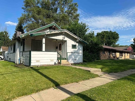 2nd image of 1023 Furman St