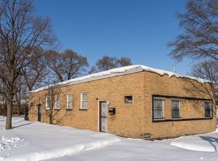 9157 S Marquette Ave, Chicago, IL 60617
