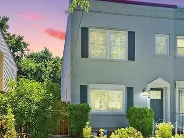 1319 49th St NE, Washington, DC 20019