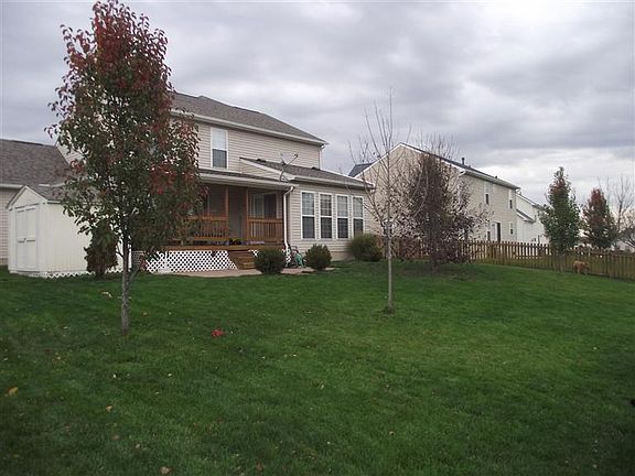 2nd image of 1461 Red Barn Way