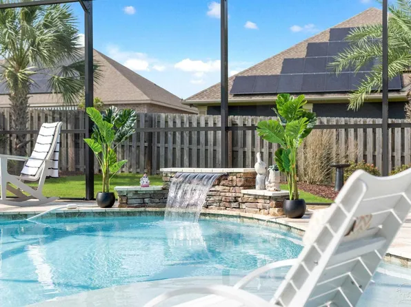6064 Huntington Creek Cir, Pensacola, FL 32526