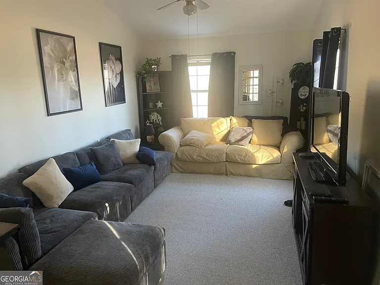 4374 River Rd — Photo 8