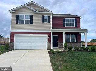 235 Centergate Dr, Charles Town, WV