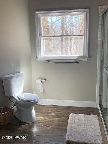 4 bed, 2908 sqft, $4,400 — Photo 3