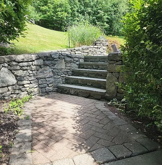 5 Robin Dr #5 — Photo 18