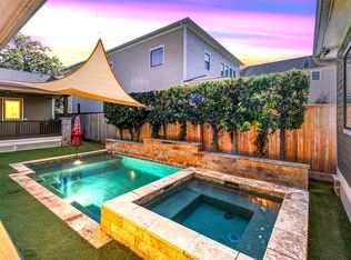 2219 Columbia St, Houston, TX 77008