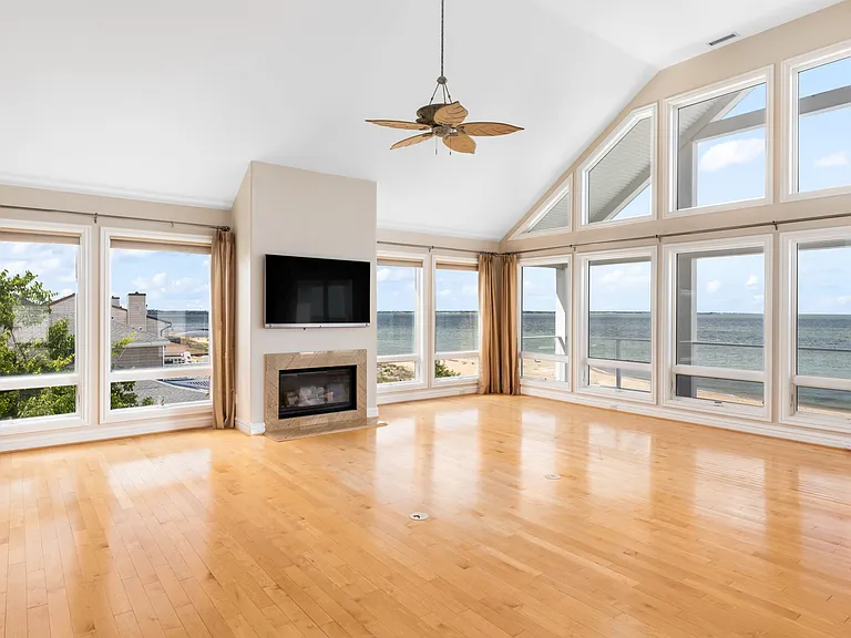 882 W Ocean View Ave — Photo 42