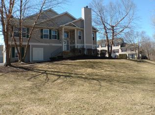 2290 Graystone Dr, Joliet, IL 60431