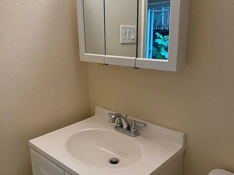 6402 Del Monte Dr #60 — Photo 19