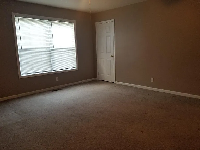 235 Elm St — Photo 16
