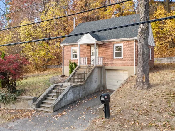 418 Perkins Avenue, Waterbury, CT 06704