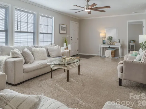 5739 Pug Ln, Iron Station, NC 28080